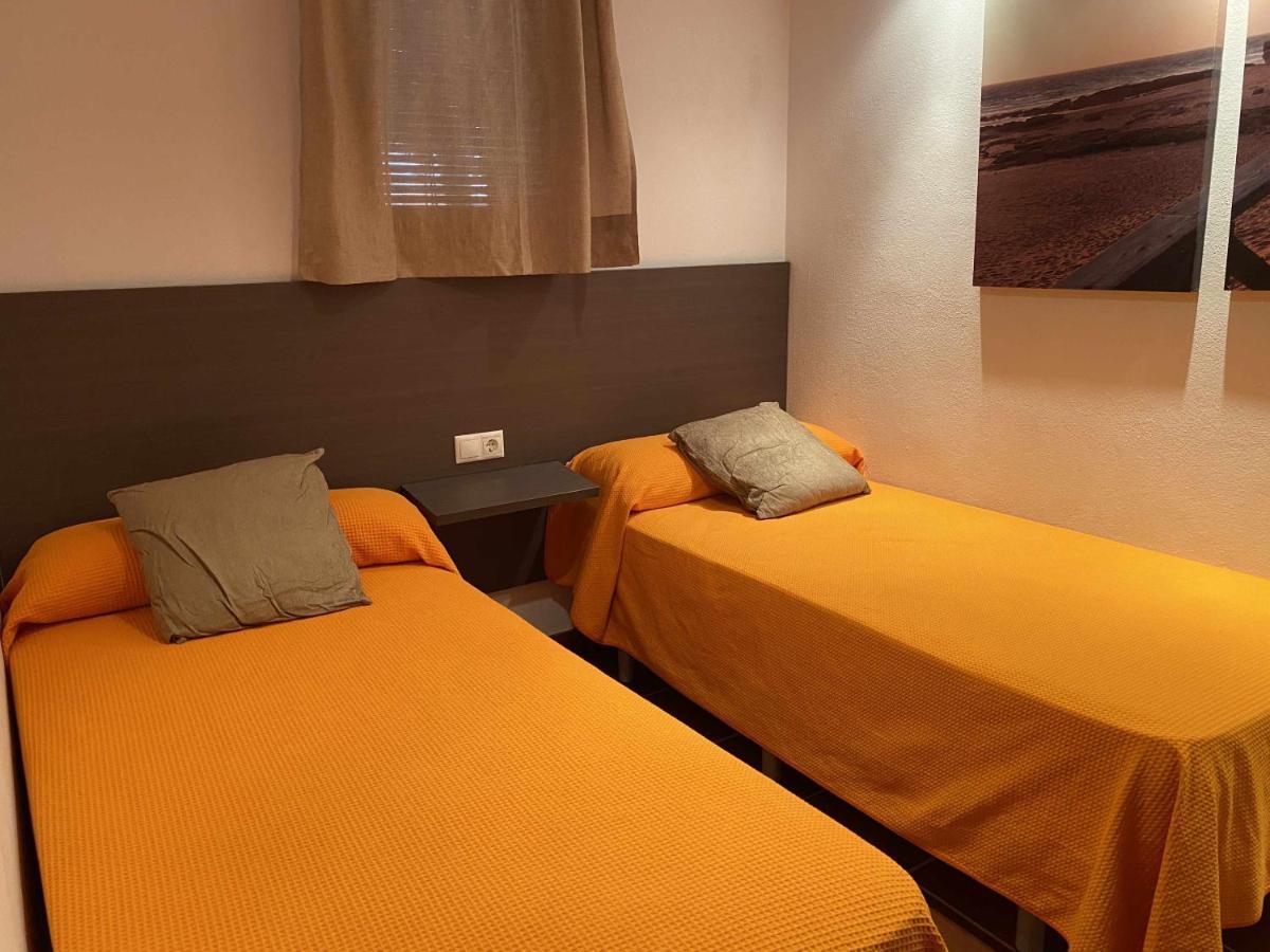 Apartamento Con Aire Acondicionado Muy Cerca De La 加的斯 外观 照片